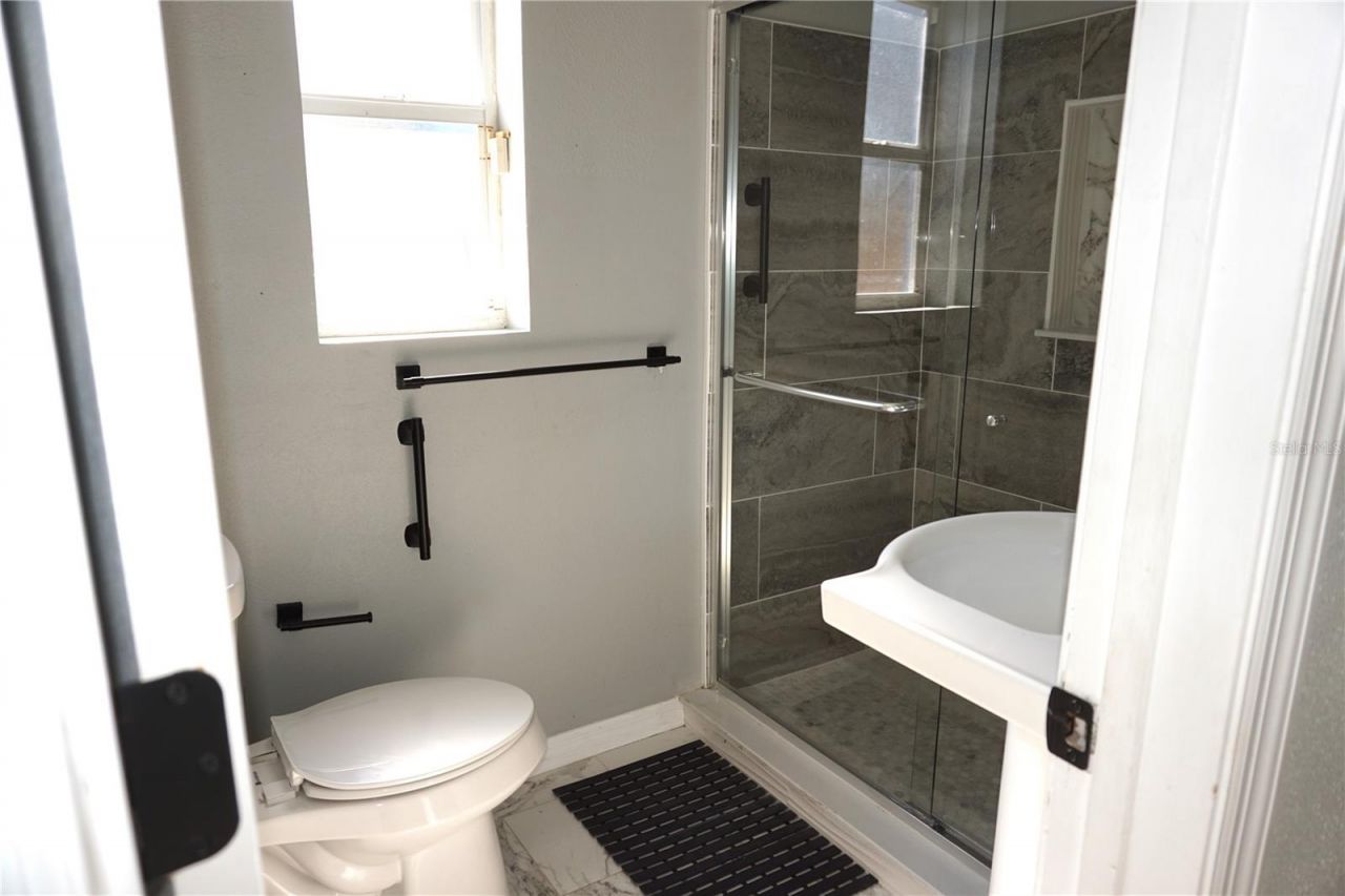 5916 16th Avenue N, Saint Petersburg, FL 33710 Photo