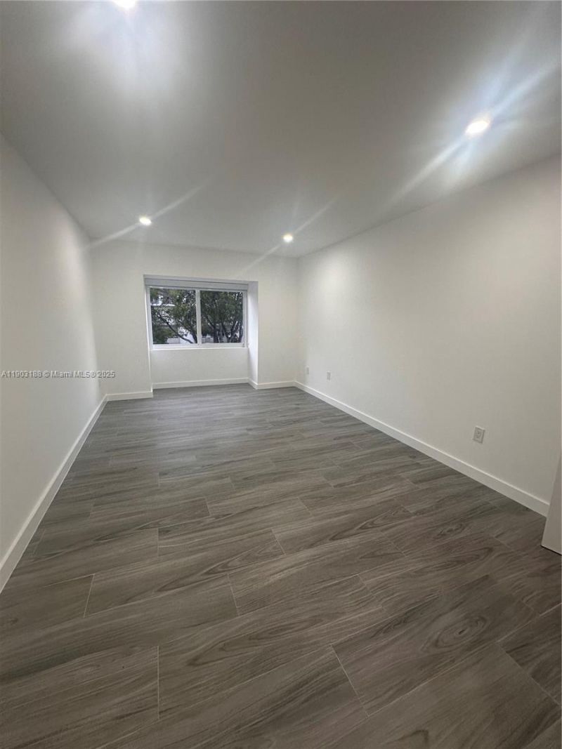 7705 SW 86th St, Unit B-315, Miami, FL 33143 Photo