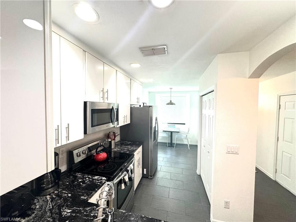7790 Woodbrook Cir, Unit 2603, Naples, FL 34104 Photo