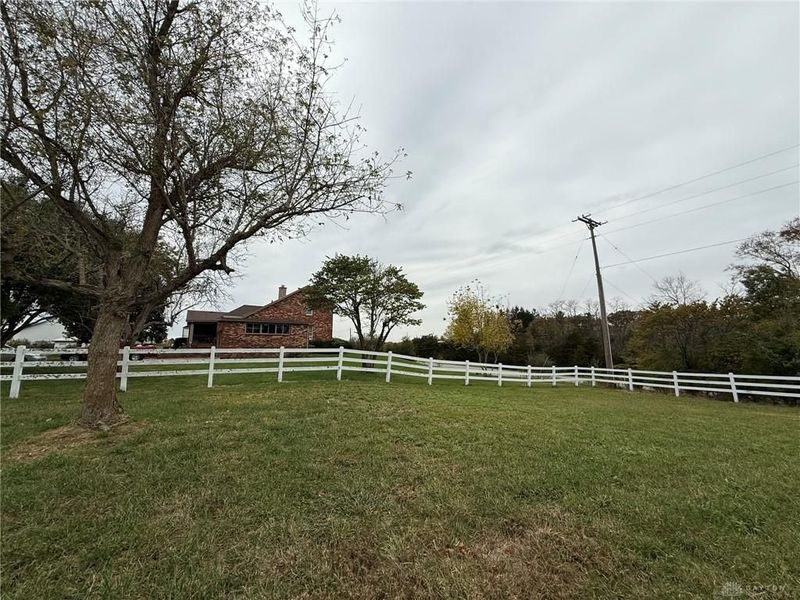 1290 725 SR, Camden, OH 45311 Photo 32