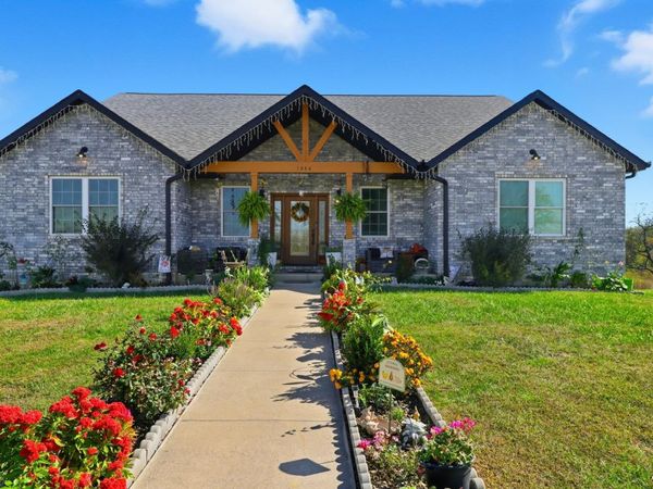 1826 Top Road Road, Mountain Grove, MO 65711