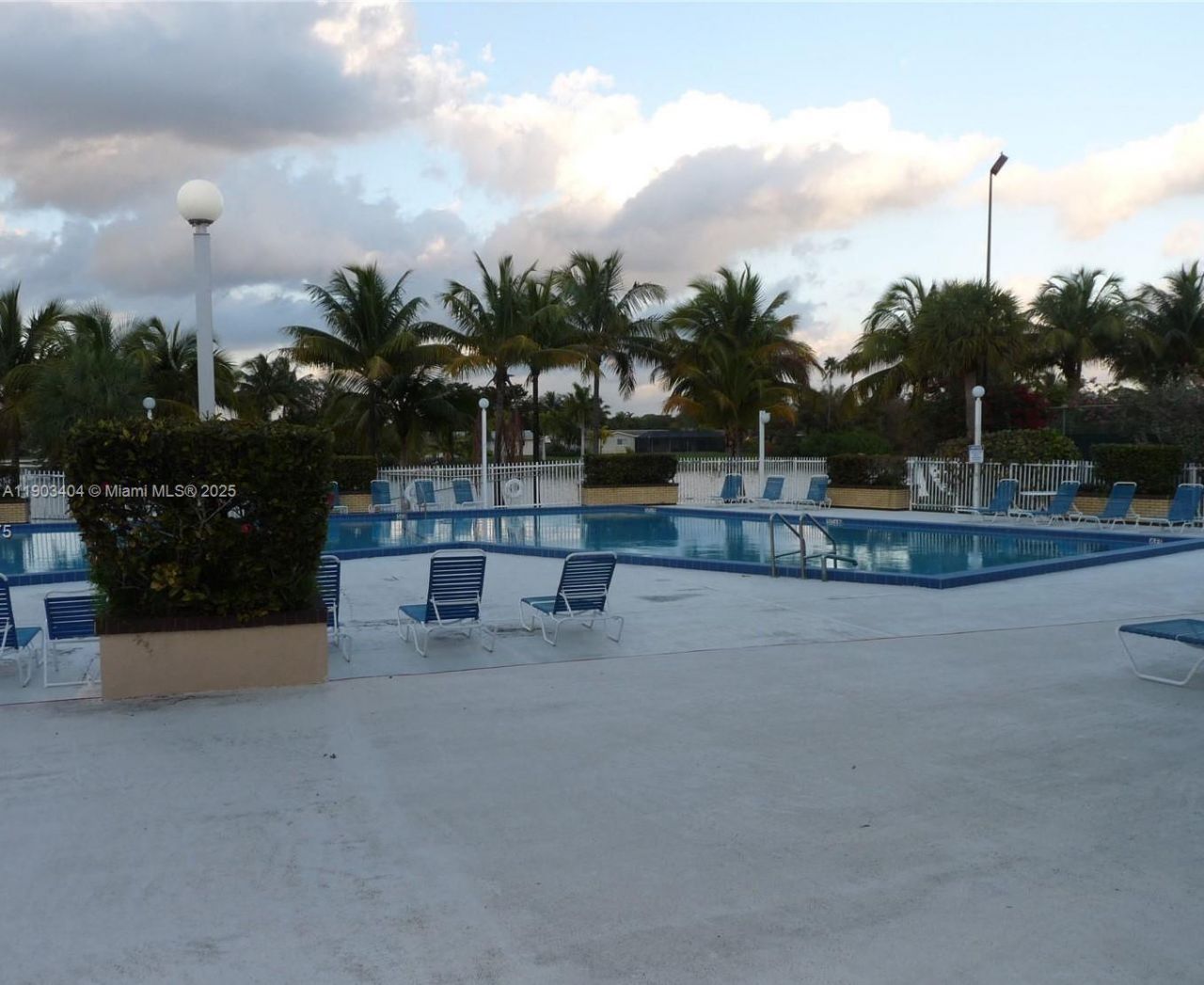 14401 N Kendall Dr, Unit 303N, Miami, FL 33186 Photo