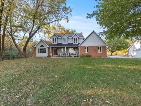 15344 Norrish Road, Morrison, IL 61270