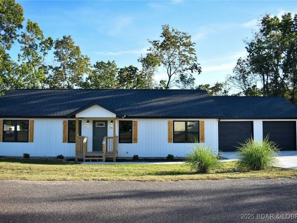 190 Merlin Dr, Camdenton, MO 65052