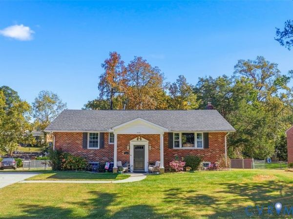 905 Forestview Drive, Colonial Heights, VA 23834