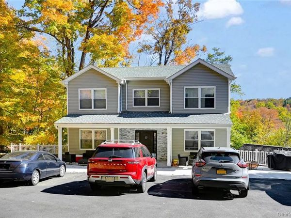 3764 Wood Street, Jefferson Valley, NY 10535