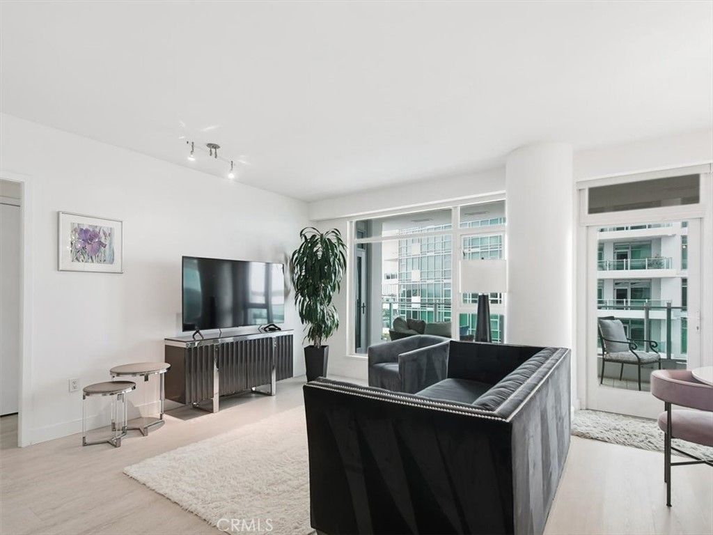 3141 Michelson, Unit 1007, Irvine, CA 92612 Main Photo