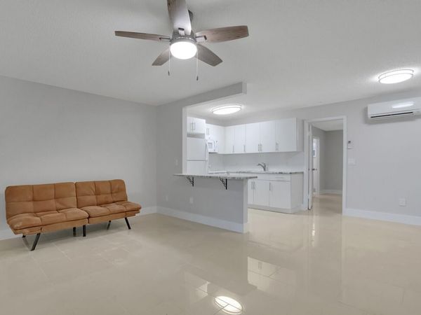 914 N Federal Highway, Unit 4, Lake Worth Beach, FL 33460