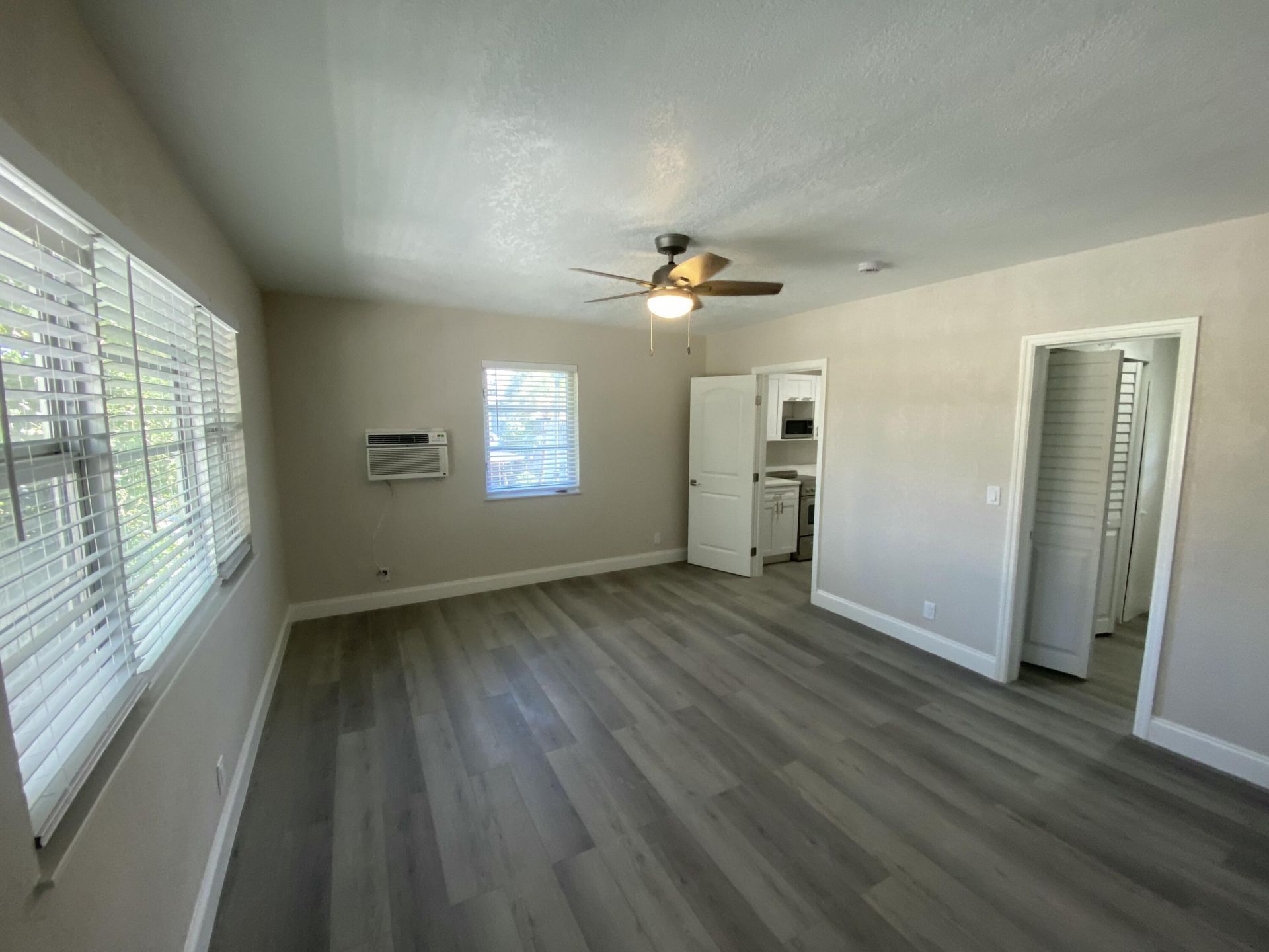 115 Lucerne Avenue, Unit 1, Lake Worth Beach, FL 33460 Photo