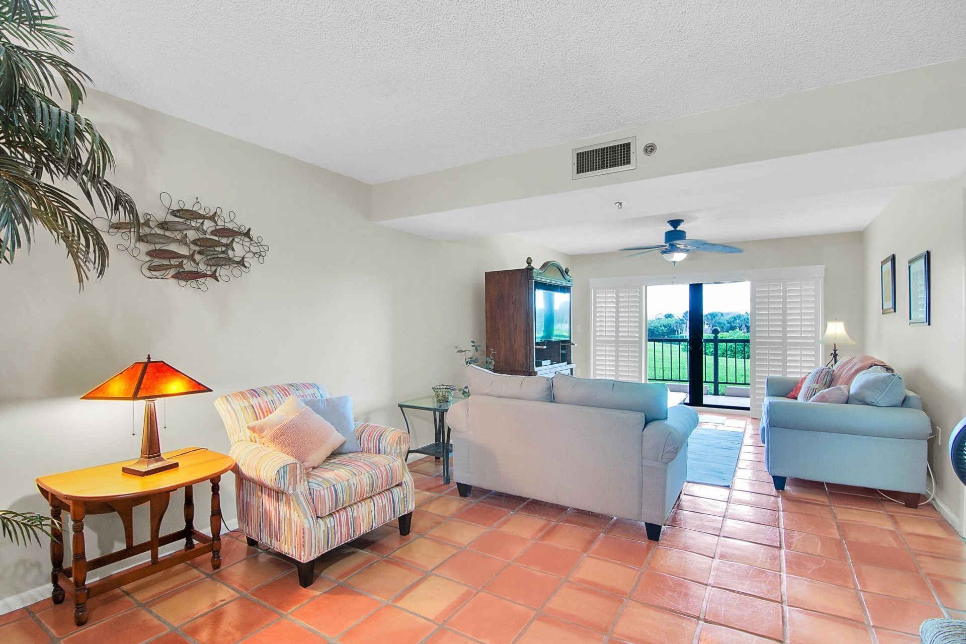301 Ocean Bluffs Boulevard, Unit 102, Jupiter, FL 33477 Photo