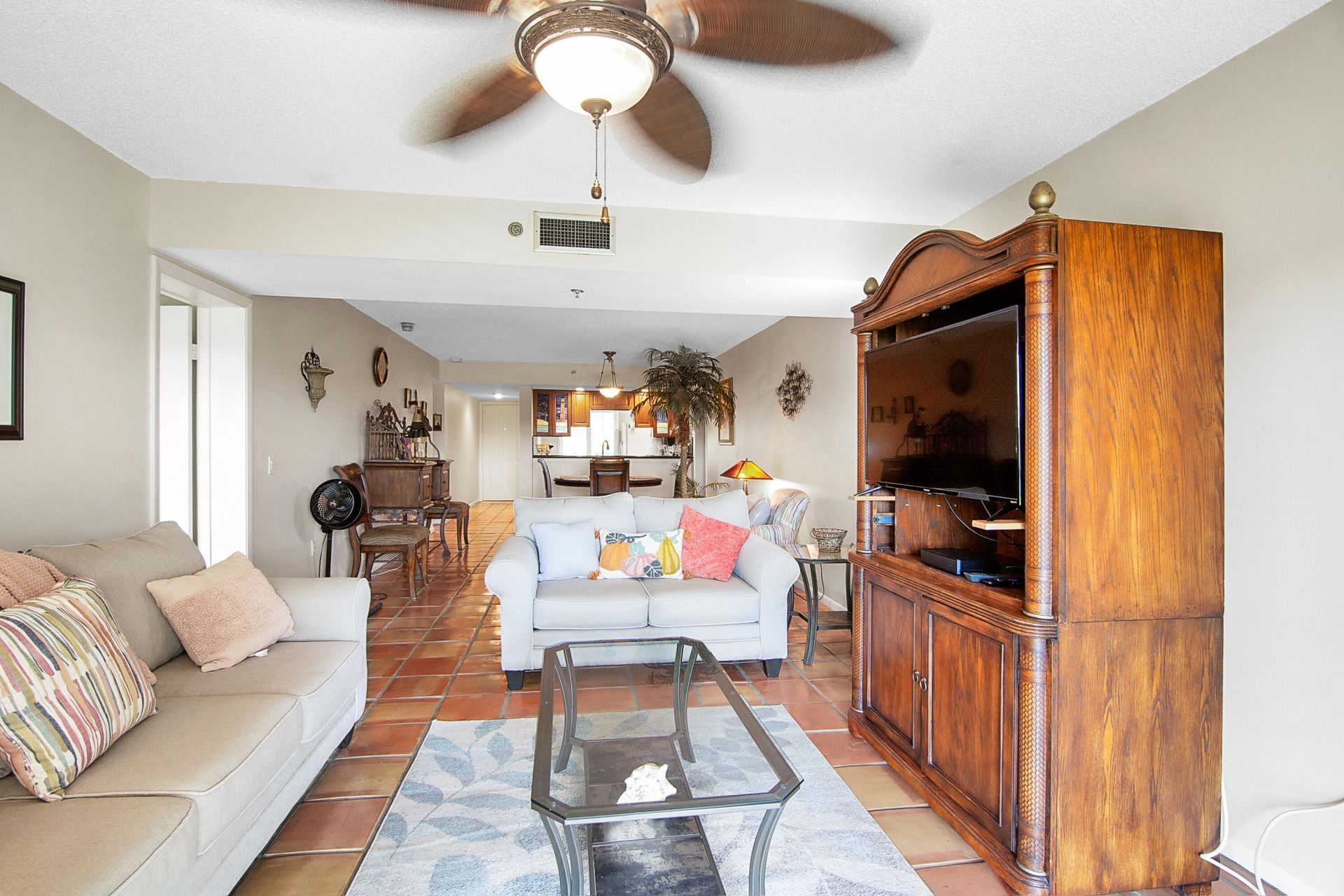 301 Ocean Bluffs Boulevard, Unit 102, Jupiter, FL 33477 Photo