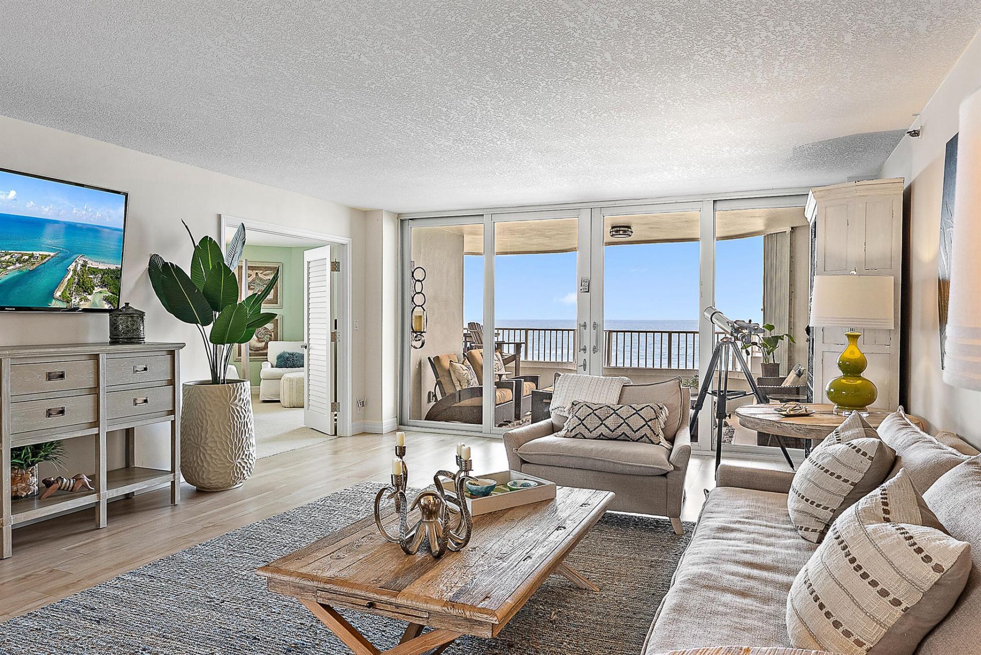 5200 N Ocean Drive, Unit 505, Singer Island, FL 33404 Photo