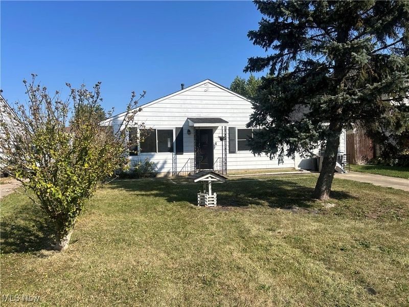 2149 Hancock Street, Lorain, OH 44052 Photo 1