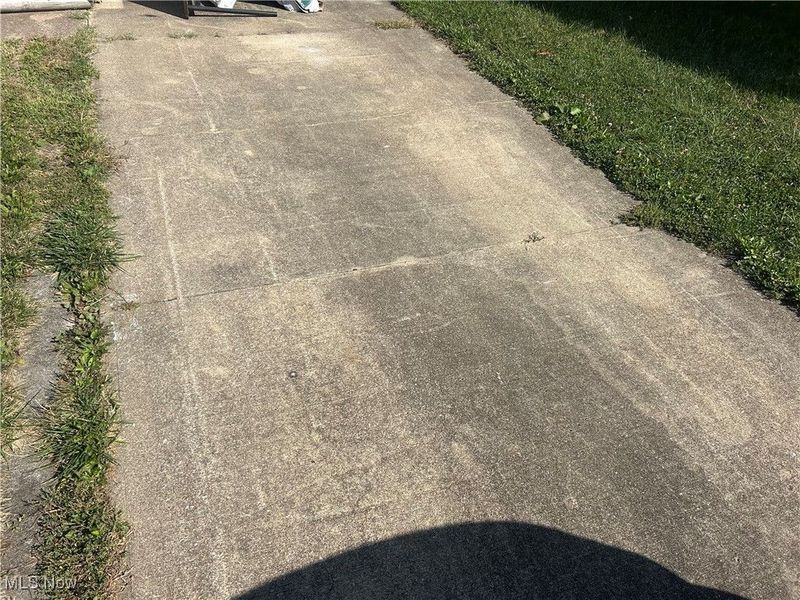 2149 Hancock Street, Lorain, OH 44052 Photo 2