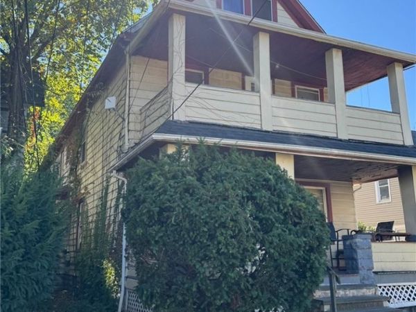 6920 Hosmer Avenue, Cleveland, OH 44105