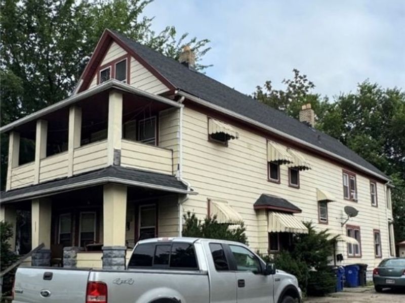 6920 Hosmer Avenue, Cleveland, OH 44105 Photo 3