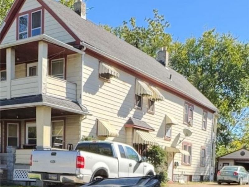 6920 Hosmer Avenue, Cleveland, OH 44105 Photo 4