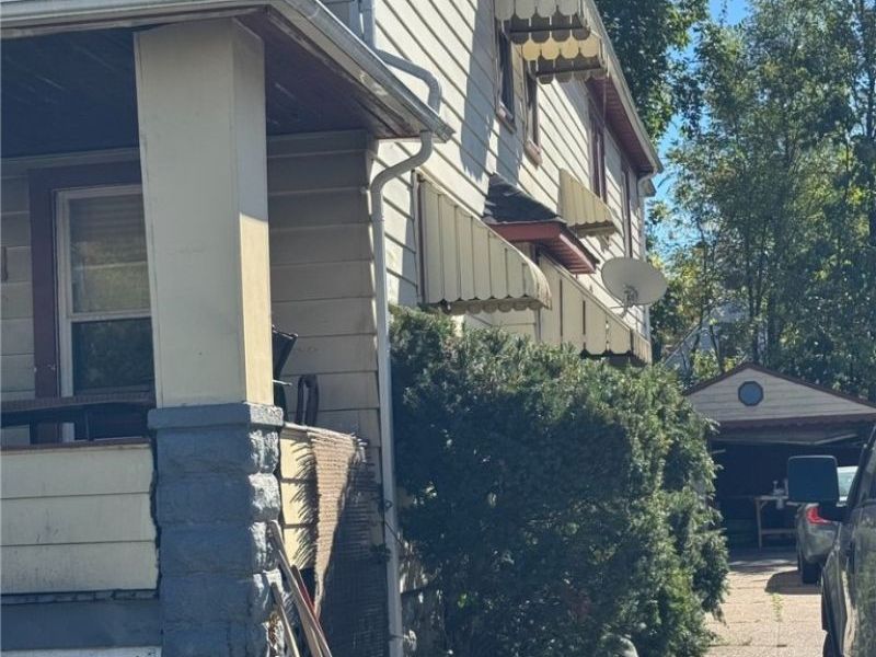 6920 Hosmer Avenue, Cleveland, OH 44105 Photo 5