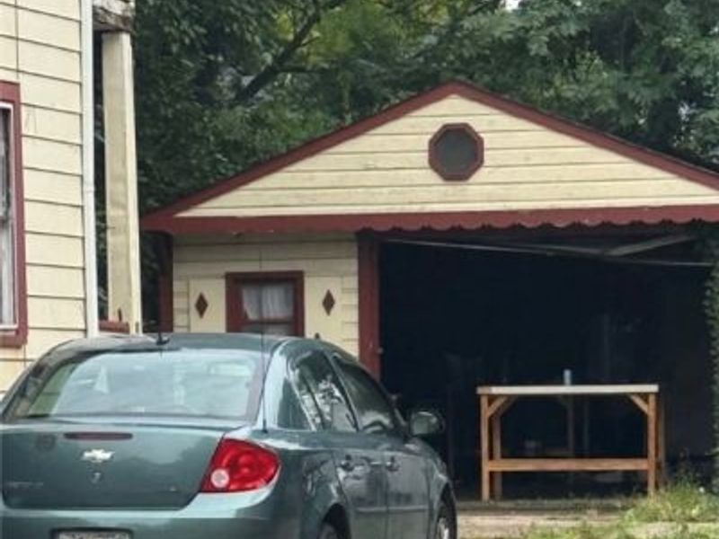 6920 Hosmer Avenue, Cleveland, OH 44105 Photo 7