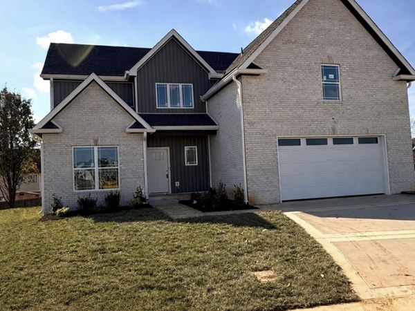 112 Apple Blossom Ct, Clarksville, TN 37042