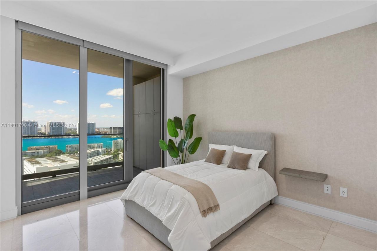 17901 Collins Ave, Unit 1803, Sunny Isles Beach, FL 33160 Photo