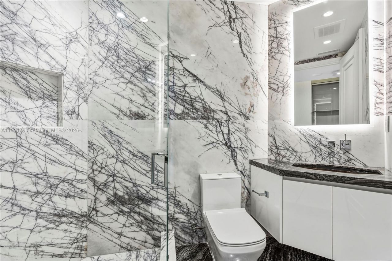 17901 Collins Ave, Unit 1803, Sunny Isles Beach, FL 33160 Photo