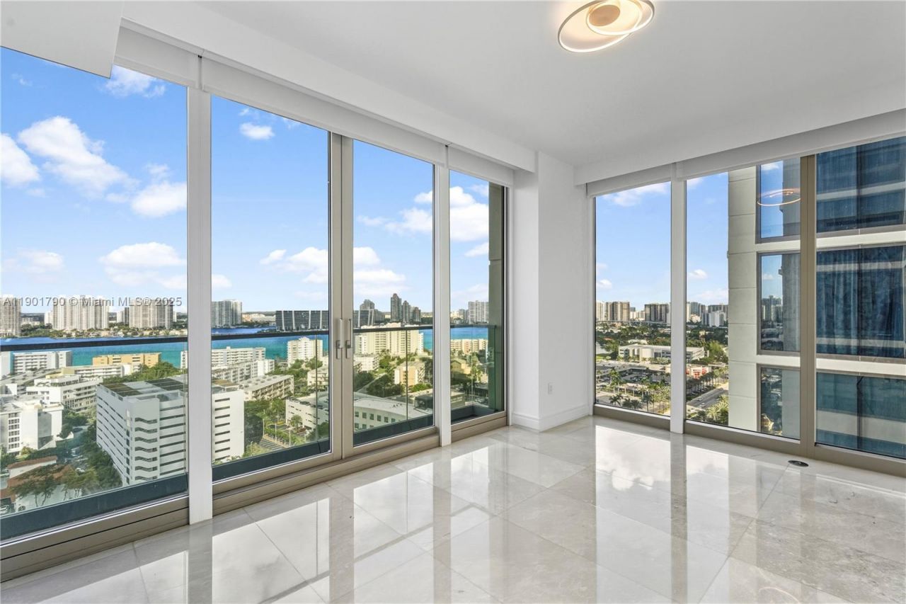 17901 Collins Ave, Unit 1803, Sunny Isles Beach, FL 33160 Photo