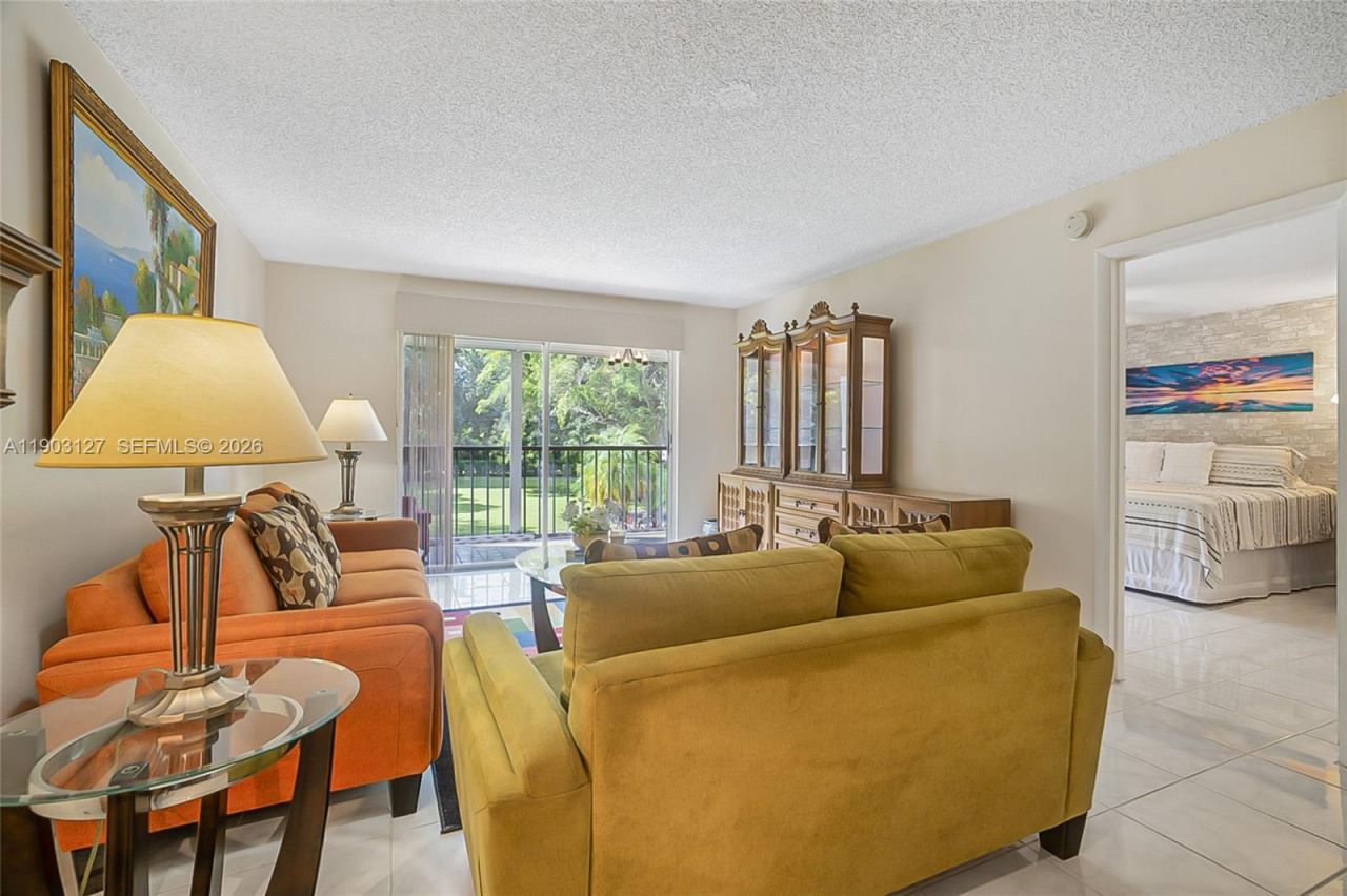 5900 NW 44th St, Unit 202, Lauderhill, FL 33319 Photo