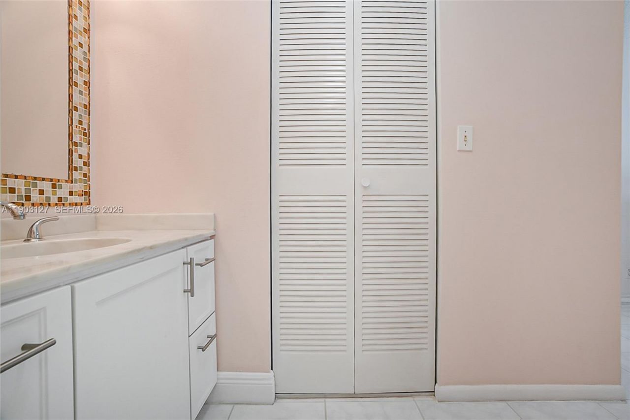 5900 NW 44th St, Unit 202, Lauderhill, FL 33319 Photo