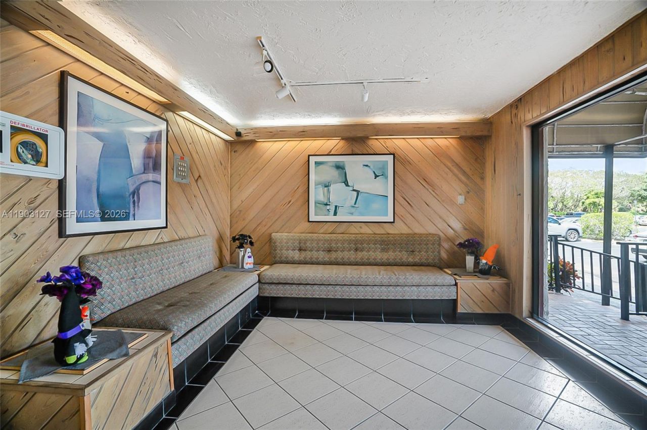 5900 NW 44th St, Unit 202, Lauderhill, FL 33319 Photo