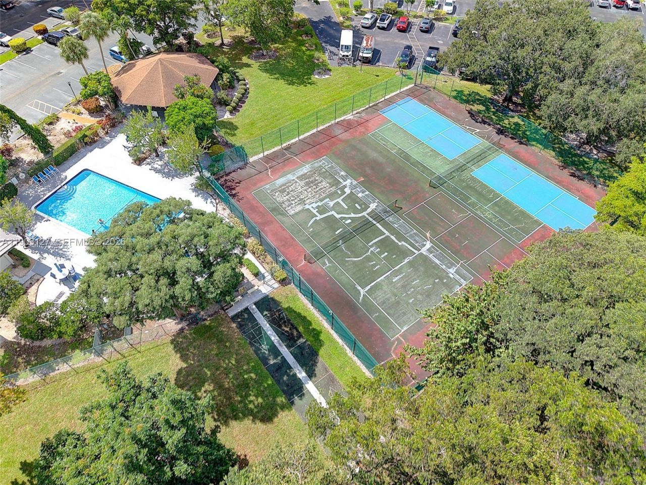 5900 NW 44th St, Unit 202, Lauderhill, FL 33319 Photo