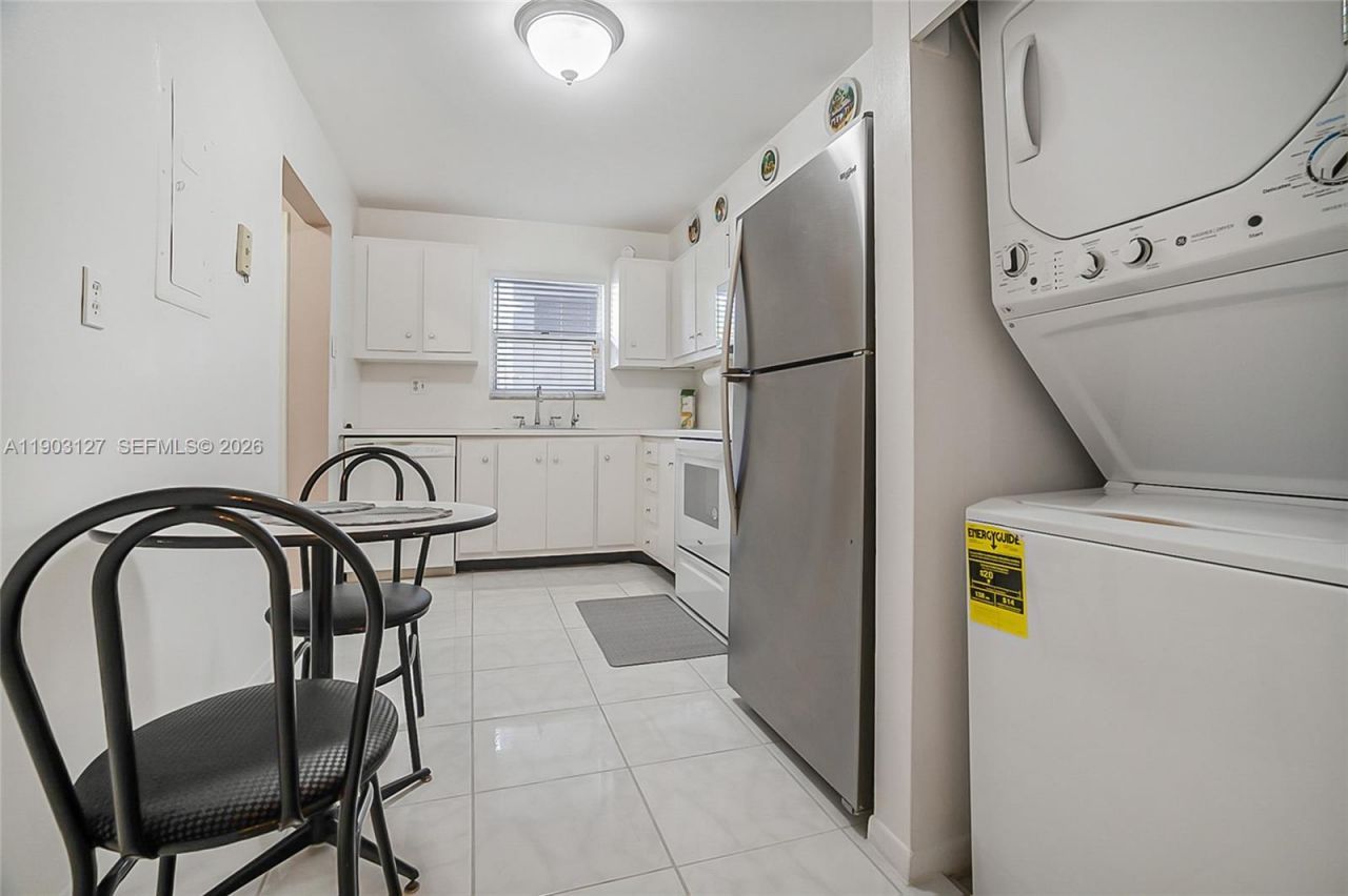 5900 NW 44th St, Unit 202, Lauderhill, FL 33319 Photo