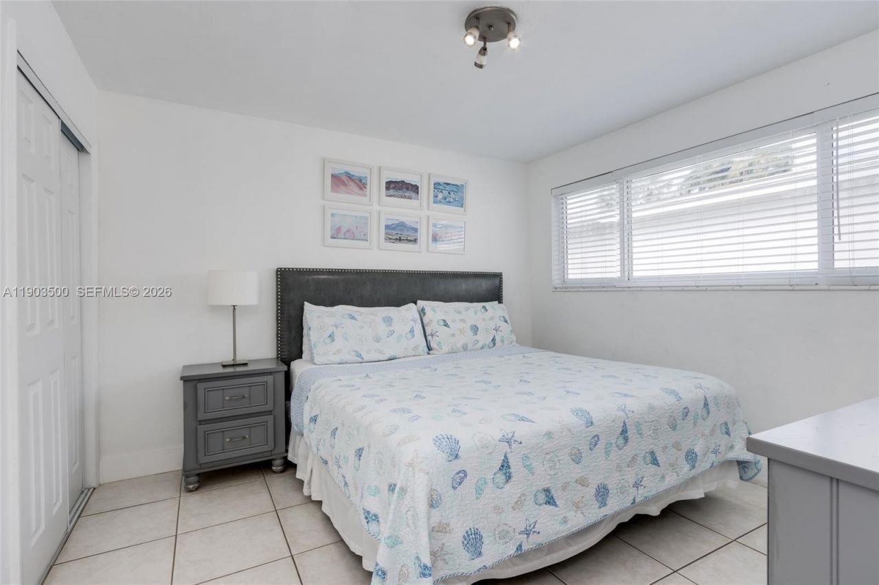 906 N 13th Ave, Hollywood, FL 33019 Photo