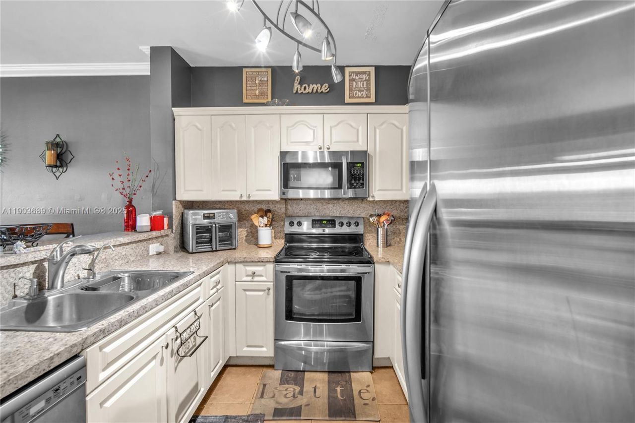 1440 NW 126th Avenue, Sunrise, FL 33323 Photo