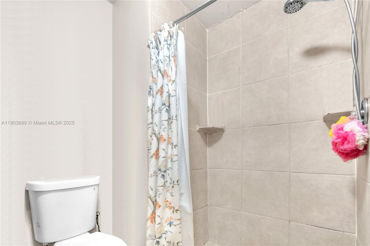 1440 NW 126th Avenue, Sunrise, FL 33323 Photo