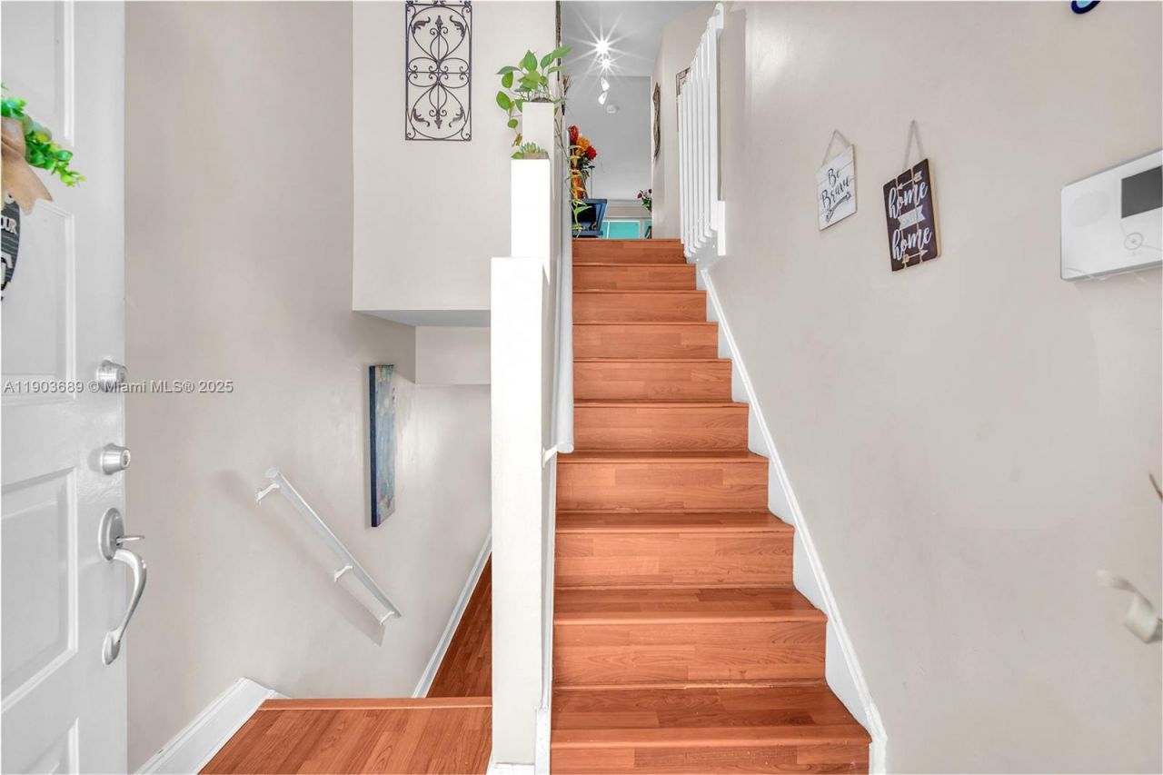 1440 NW 126th Avenue, Sunrise, FL 33323 Photo