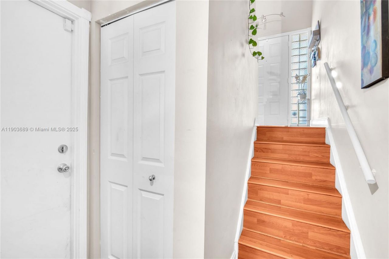 1440 NW 126th Avenue, Sunrise, FL 33323 Photo