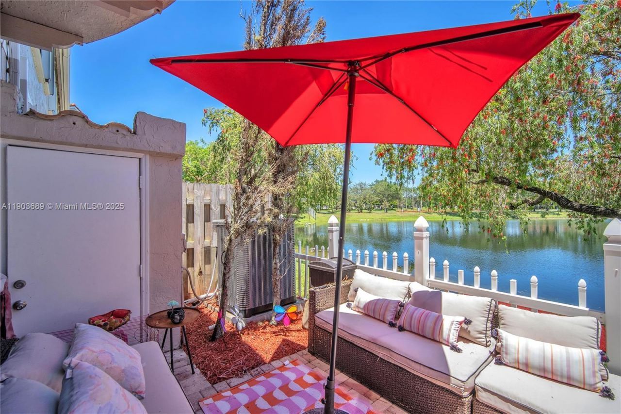 1440 NW 126th Avenue, Sunrise, FL 33323 Photo