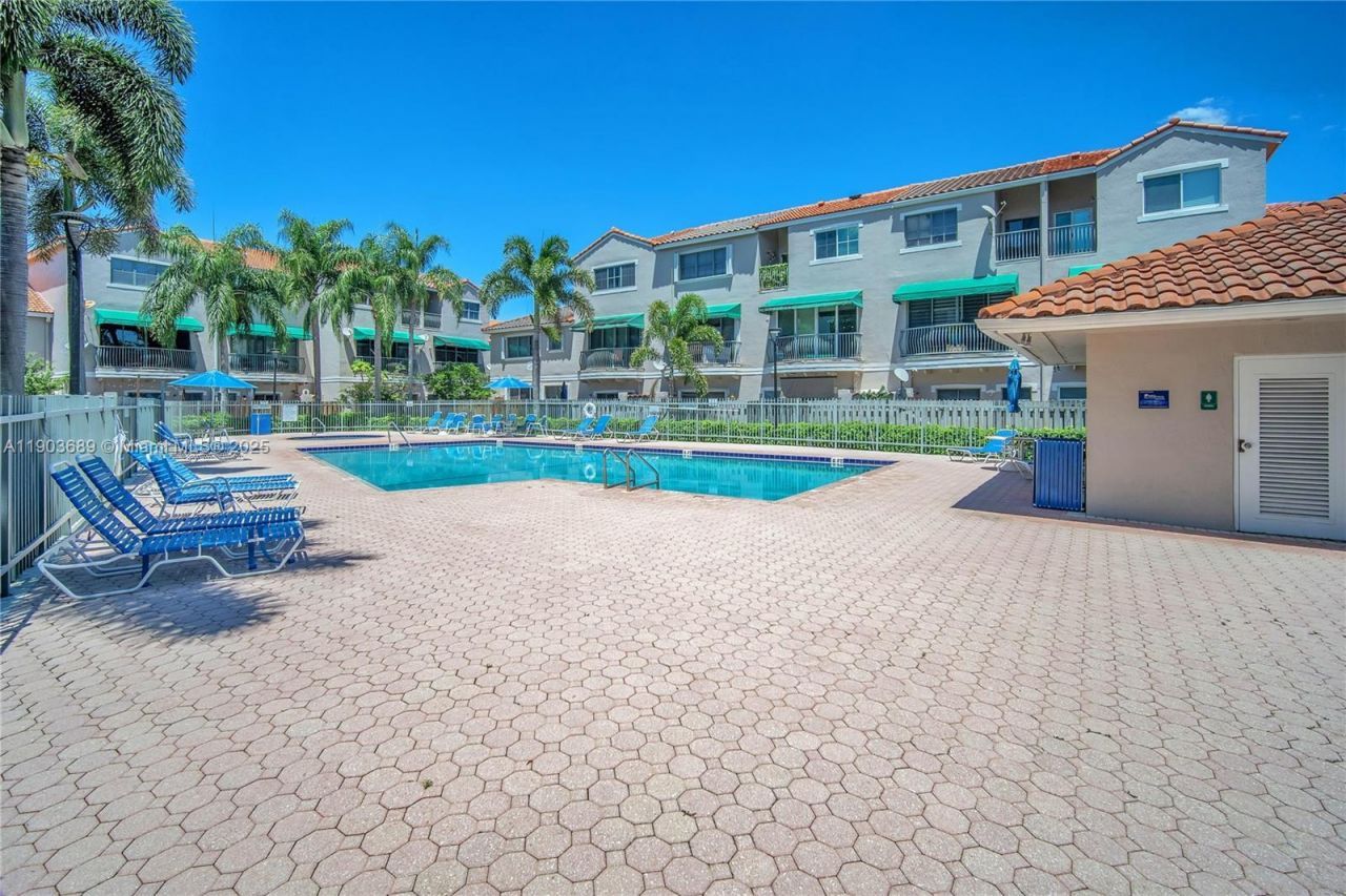 1440 NW 126th Avenue, Sunrise, FL 33323 Photo