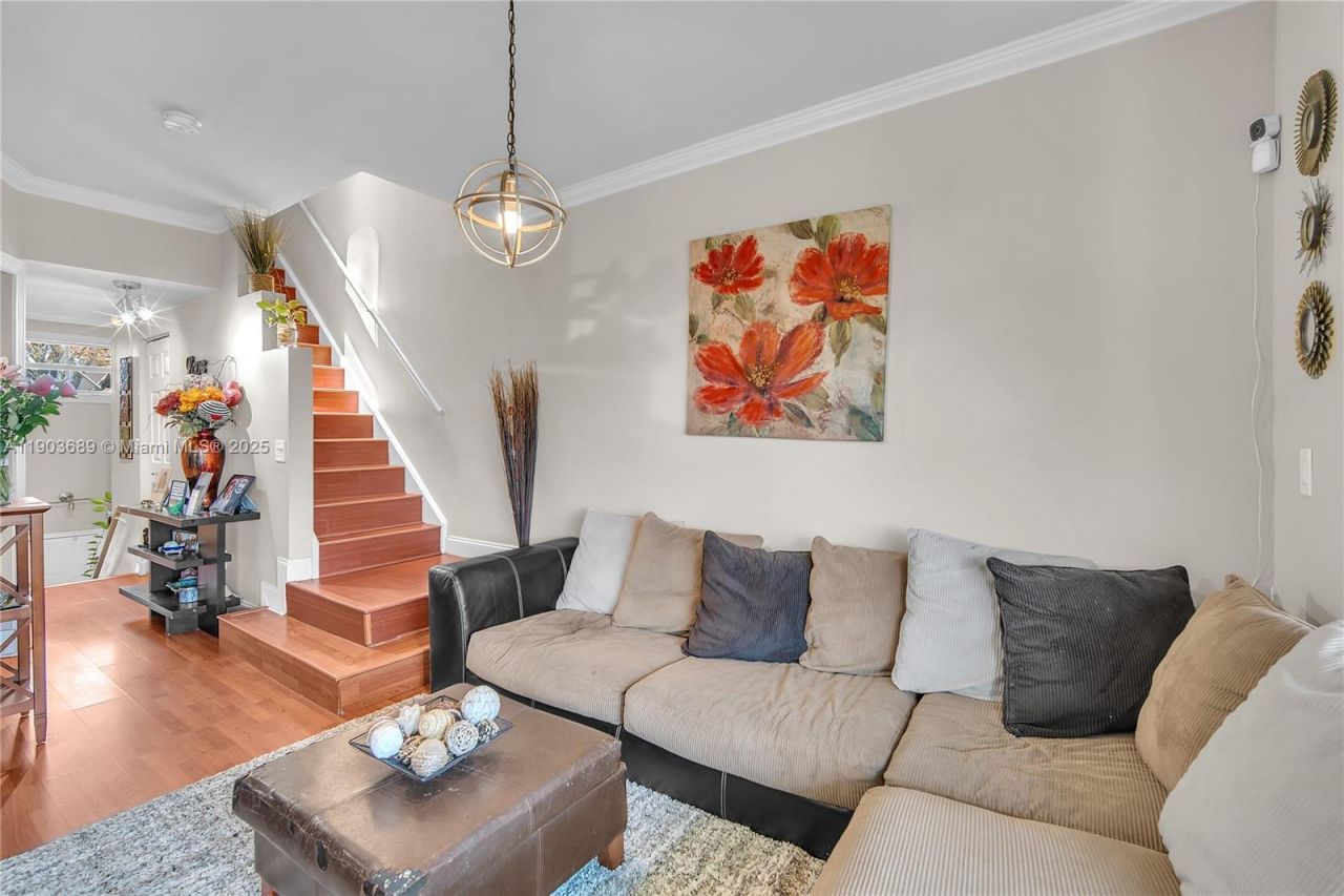 1440 NW 126th Avenue, Sunrise, FL 33323 Photo