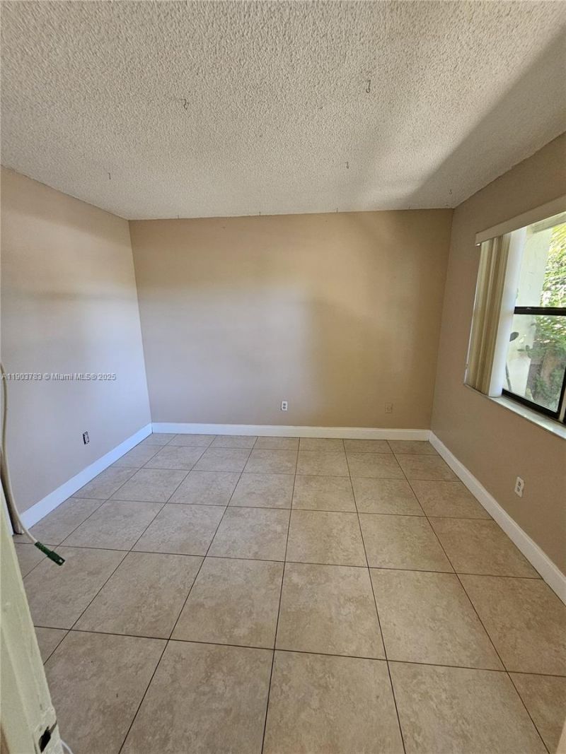 1630 Sandpiper Blvd, Unit 1630, Homestead, FL 33035 Photo