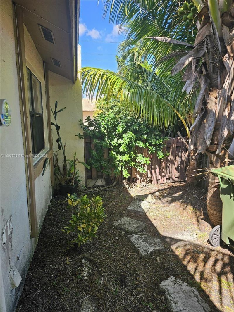 1630 Sandpiper Blvd, Unit 1630, Homestead, FL 33035 Photo