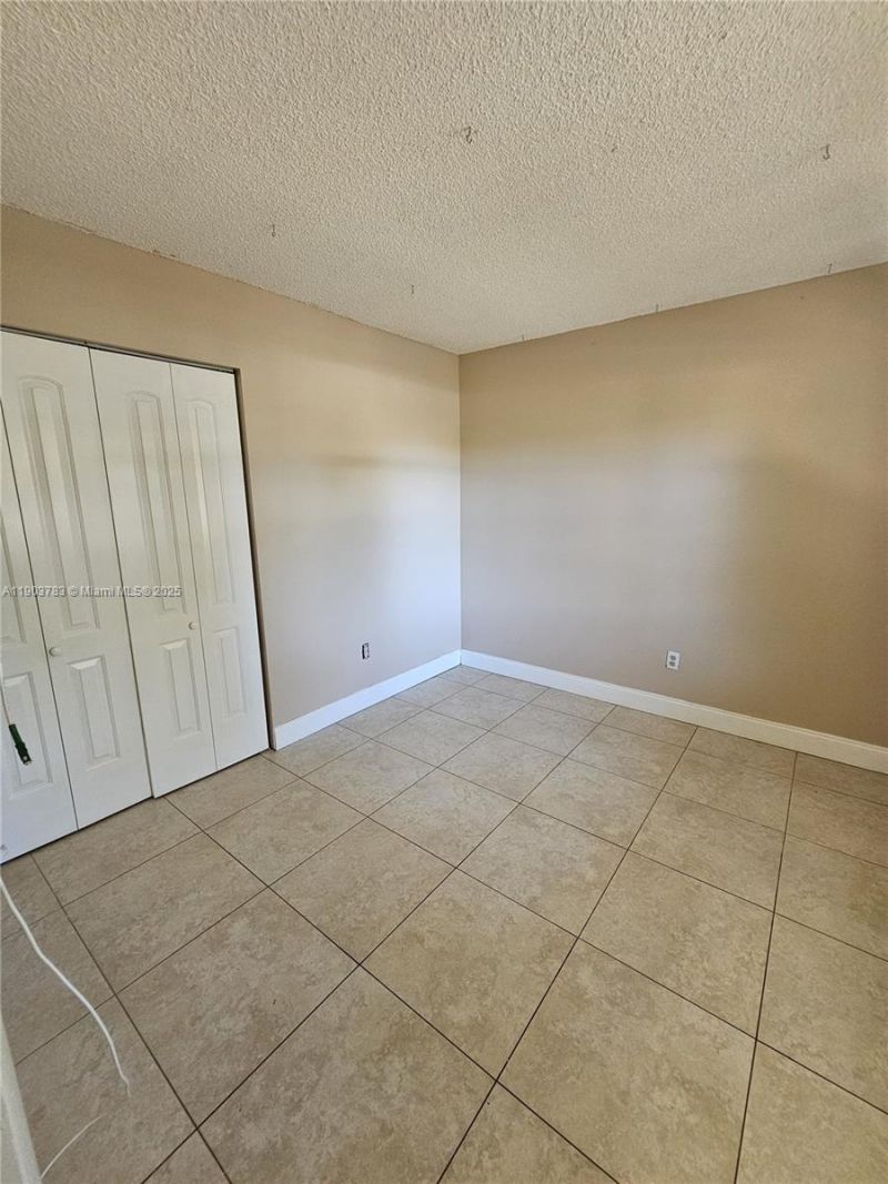1630 Sandpiper Blvd, Unit 1630, Homestead, FL 33035 Photo