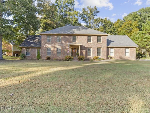 7705 Royal Harbour Circle, Ooltewah, TN 37363