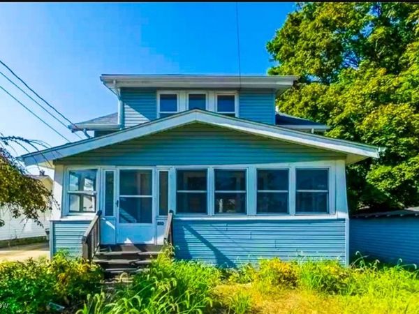 810 Mohawk Avenue, Akron, OH 44305