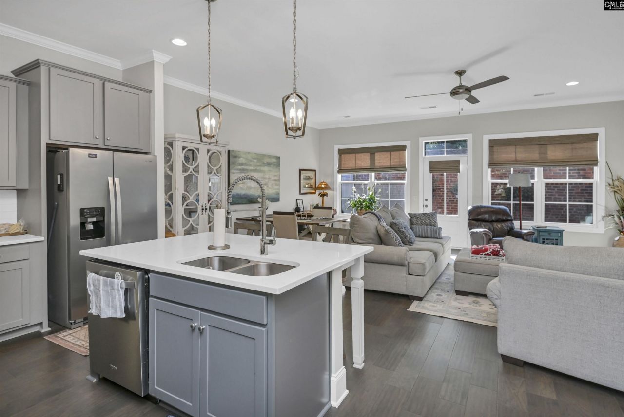 8 Townpark Circle Photo 13