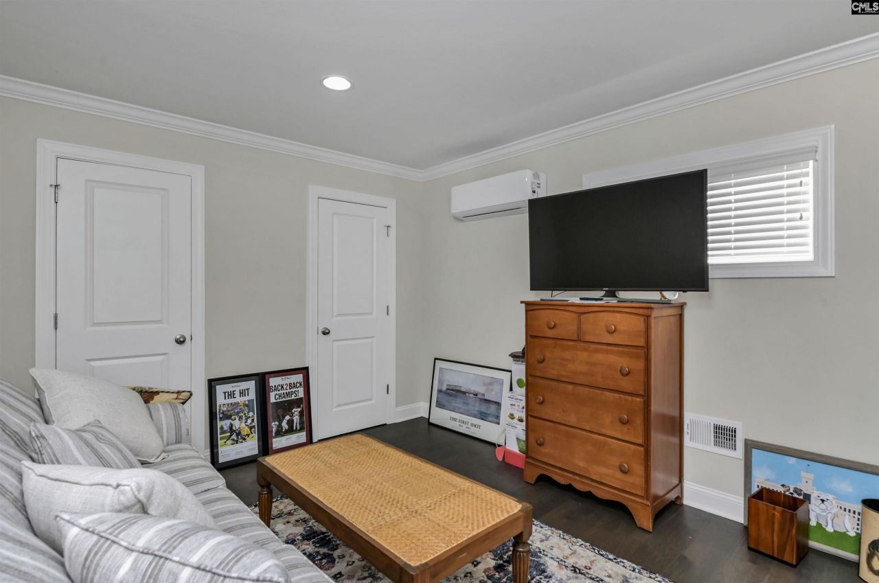 8 Townpark Circle Photo 29