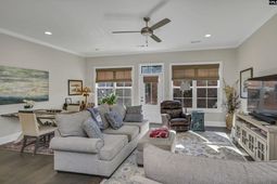 8 Townpark Circle photo 4