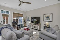 8 Townpark Circle photo 4