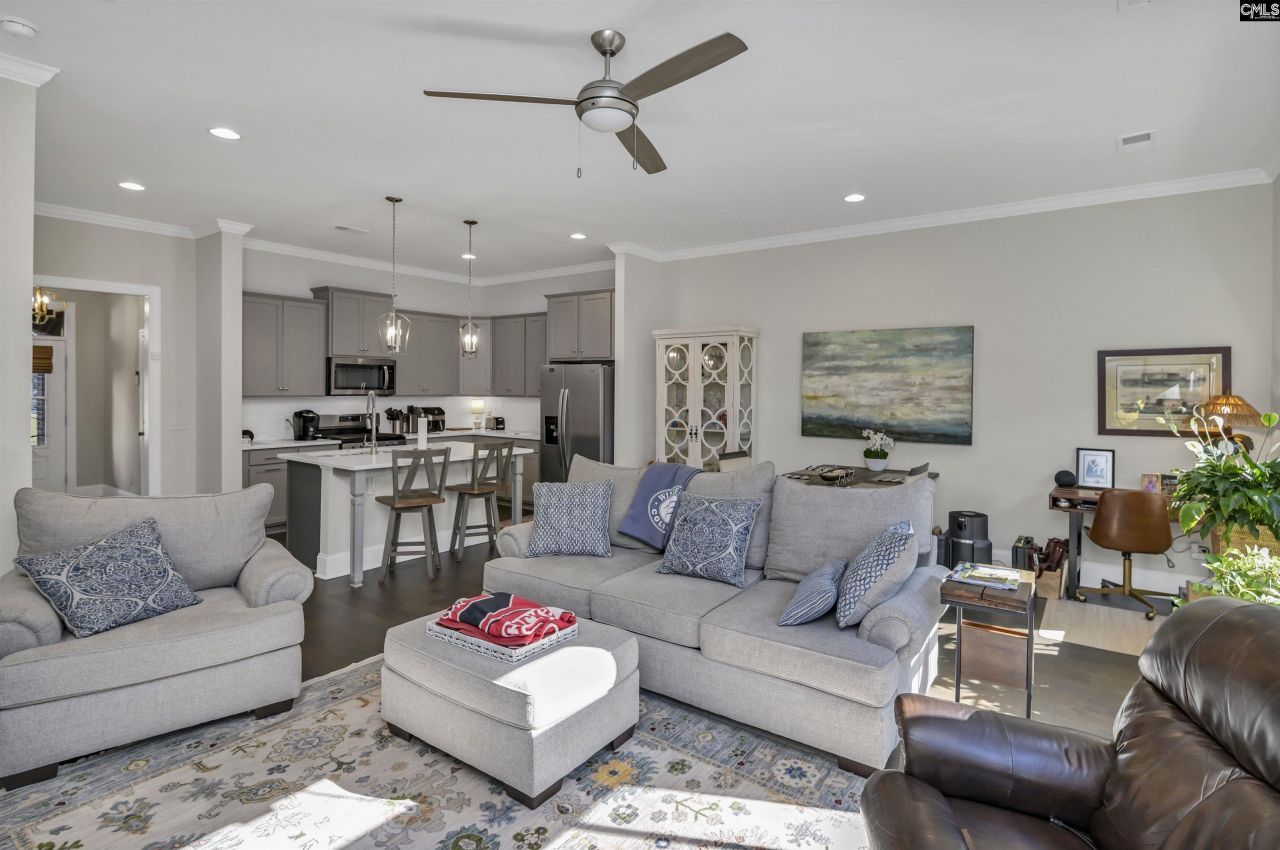 8 Townpark Circle Photo 7